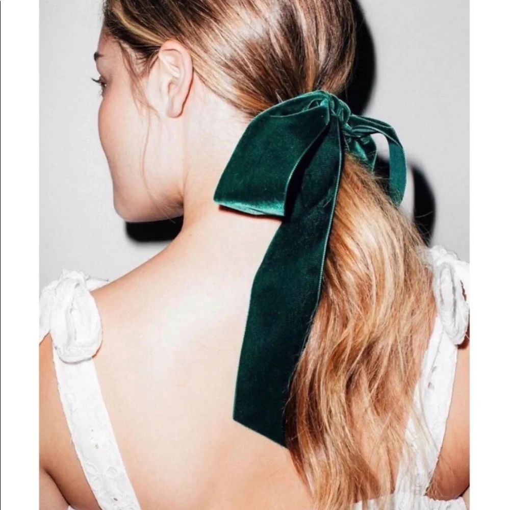 Williams Sonoma Green Cloth Ribbon